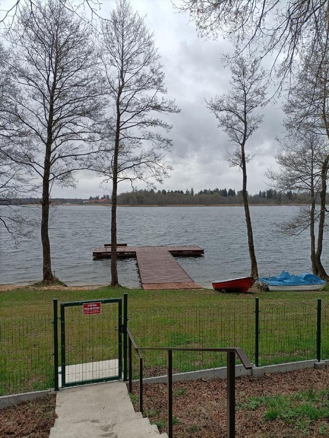 Zielona Ostoja - Domy Caloroczne Z Wlasna Linia Brzegowa Prażmowo Exterior foto